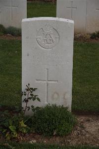 Wancourt British Cemetery - Fenwick, J R