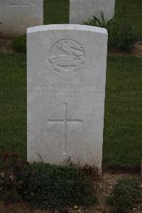 Wancourt British Cemetery - Fieldhouse, J A