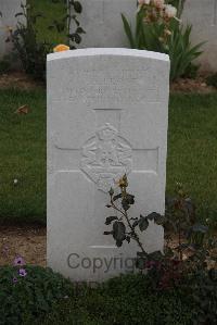 Wancourt British Cemetery - Frost, Thomas Henry Harry