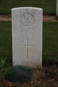 Wancourt British Cemetery - Gogerty, H