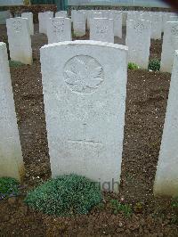 Wancourt British Cemetery - Griffin, L P