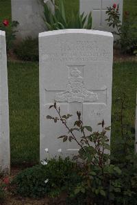 Wancourt British Cemetery - Hammond, John