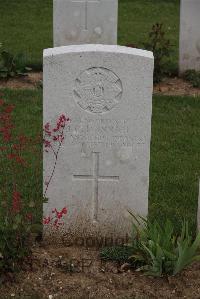 Wancourt British Cemetery - Hannah, J C