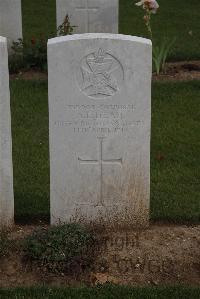 Wancourt British Cemetery - Head, A E
