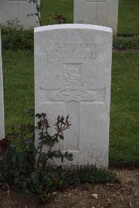 Wancourt British Cemetery - Hebbard, P T