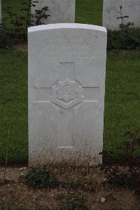 Wancourt British Cemetery - Henson, Francis Wilfrid