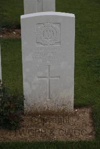 Wancourt British Cemetery - Hibbett, F