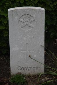 Wancourt British Cemetery - Hill, Arthur