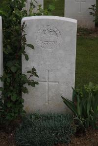 Wancourt British Cemetery - Hindley, F