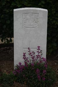 Wancourt British Cemetery - Hindley, George