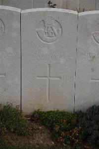 Wancourt British Cemetery - Holden, F