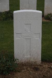 Wancourt British Cemetery - Johnson, W E