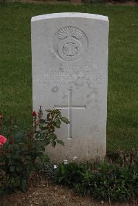 Wancourt British Cemetery - Jones, Daniel