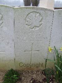 Wancourt British Cemetery - Keeshig, B R