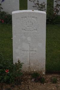 Wancourt British Cemetery - King, F W