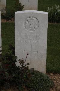 Wancourt British Cemetery - Kirkby, G W