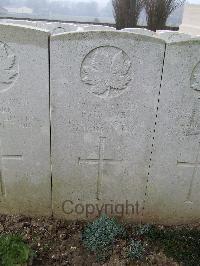 Wancourt British Cemetery - Klyne, F