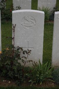 Wancourt British Cemetery - Lane, J W