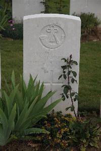 Wancourt British Cemetery - Lindsey, P