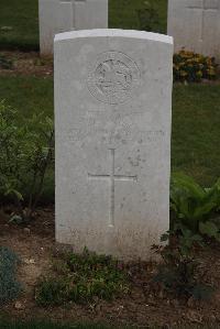 Wancourt British Cemetery - Lyons, J