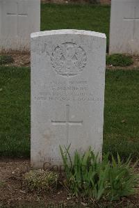 Wancourt British Cemetery - Manners, Frank