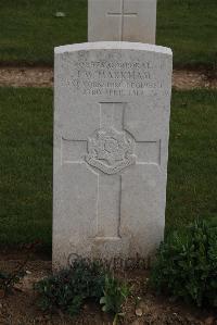 Wancourt British Cemetery - Markham, J W