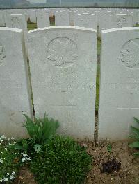 Wancourt British Cemetery - McIver, W