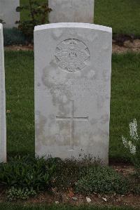 Wancourt British Cemetery - Miller, R G