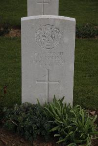 Wancourt British Cemetery - Napier, J M