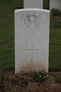 Wancourt British Cemetery - Page, W