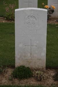 Wancourt British Cemetery - Parry, E