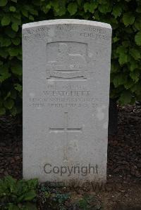 Wancourt British Cemetery - Patchett, W