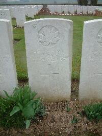 Wancourt British Cemetery - Price, J B