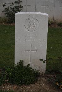 Wancourt British Cemetery - Riley, C