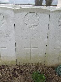 Wancourt British Cemetery - Robb, A