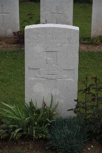 Wancourt British Cemetery - Robinson, R W
