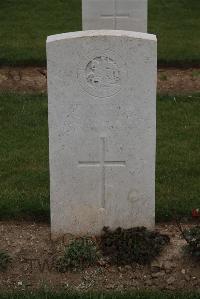 Wancourt British Cemetery - Rowland, C