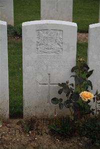 Wancourt British Cemetery - Sandiford, T