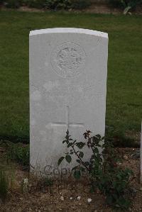 Wancourt British Cemetery - Seaword, J