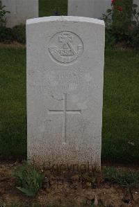 Wancourt British Cemetery - Shelby, Cledwyn