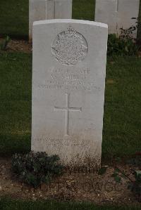 Wancourt British Cemetery - Shield, Walton