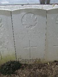Wancourt British Cemetery - Silvester, Arthur Lucas