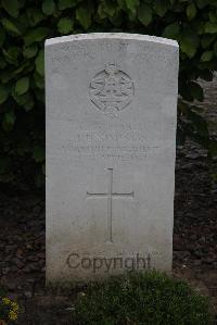 Wancourt British Cemetery - Simpson, J H