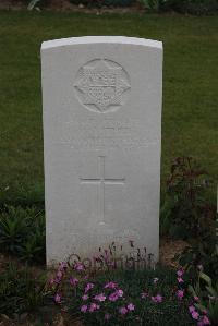 Wancourt British Cemetery - Smithers, Gilbert V.