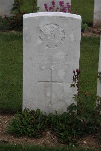 Wancourt British Cemetery - Sweeney, R