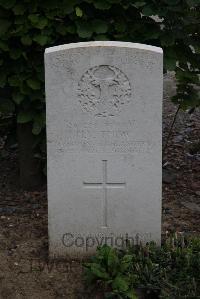 Wancourt British Cemetery - Thow, Herbert Victor