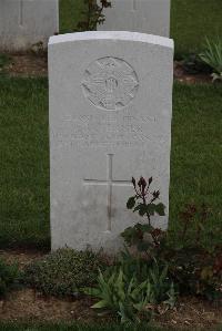 Wancourt British Cemetery - Turner, Elliott Douglass