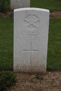 Wancourt British Cemetery - Tyler, George