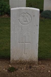 Wancourt British Cemetery - Vines, E