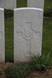 Wancourt British Cemetery - Ward, C R